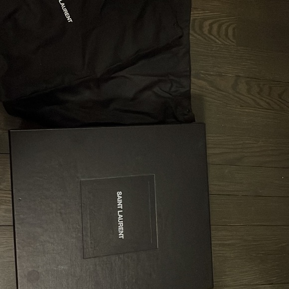 Saint Laurent Logo Heel - Picture 4 of 4